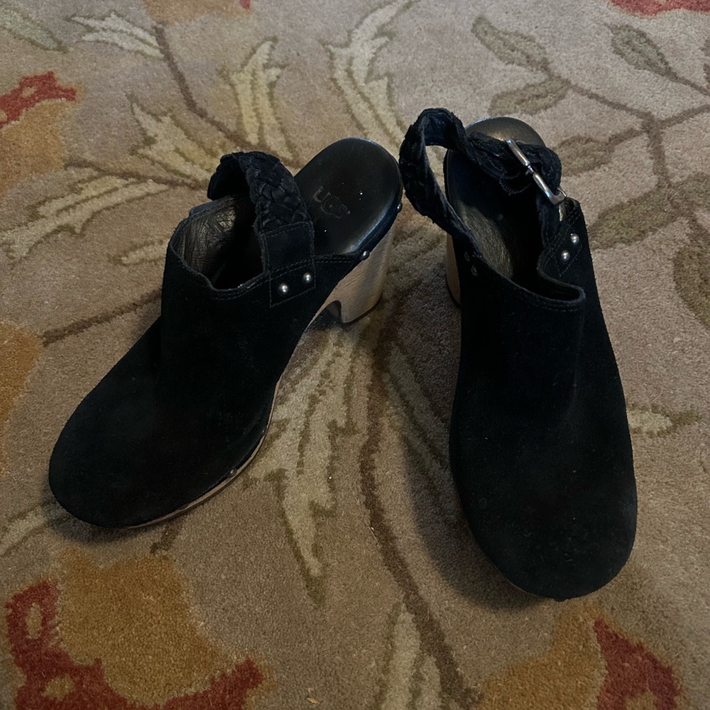 UGG suede clog.  Size 8